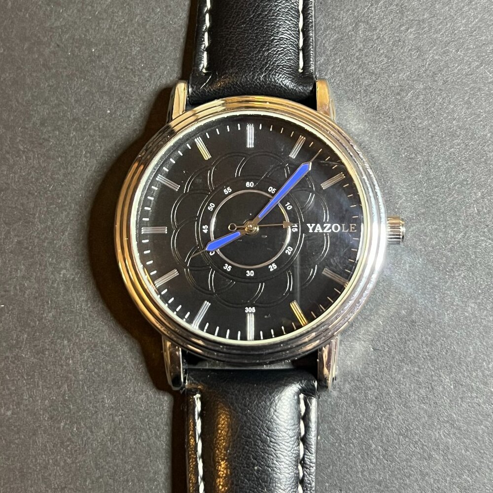 Yazole Mens Stainless Steel Black Leather Band Water Resistant Quartz 366 Watch